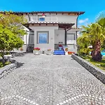 Yourhome - Claudette Private Pool Sea View Vila