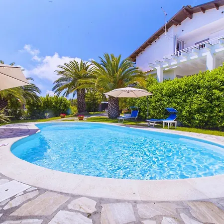 Villa Yourhome - Claudette Private Pool Sea View *